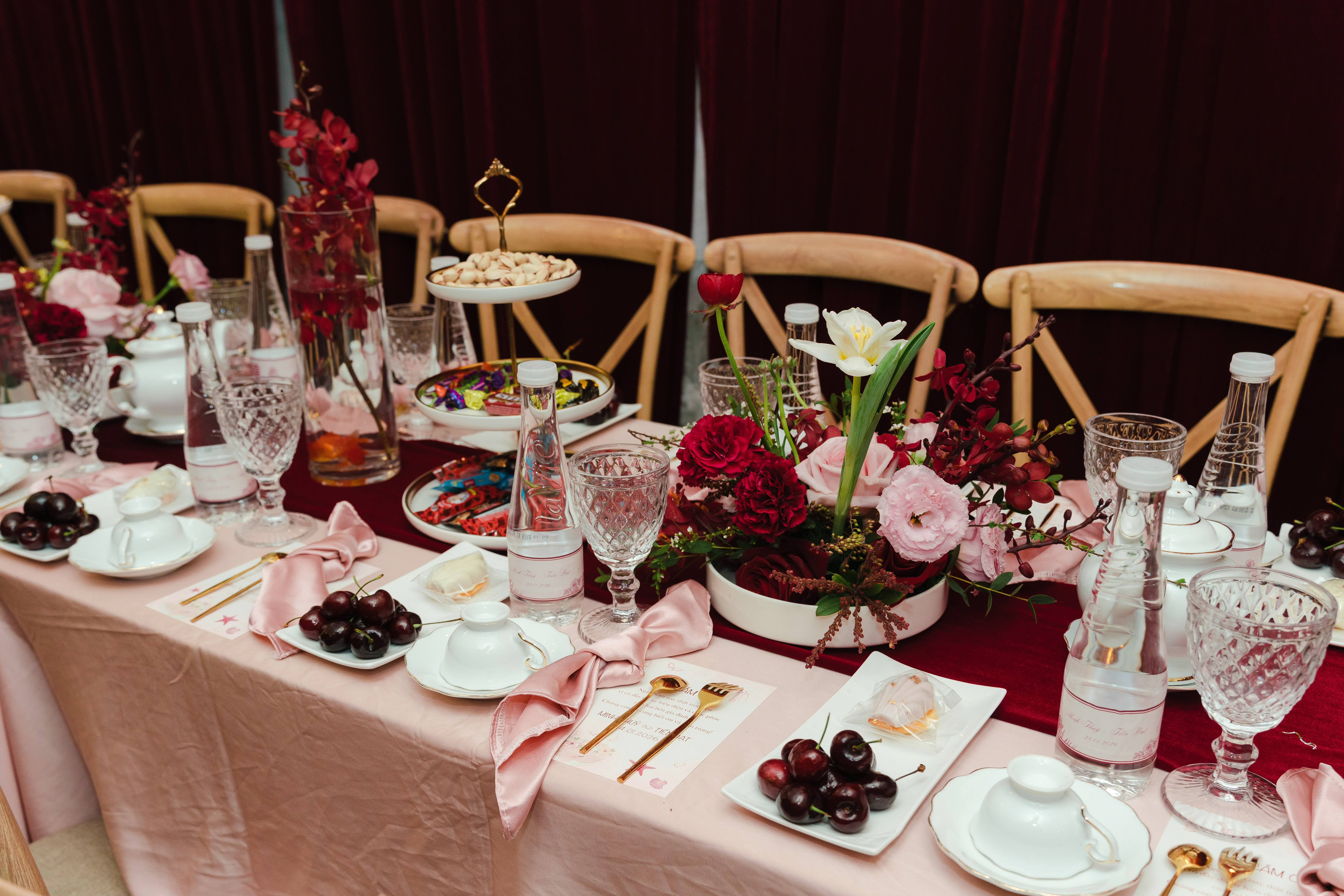 những hạng mục cần có để bạn sở hữu một bàn tiệc Gia tiên hoàn hảo